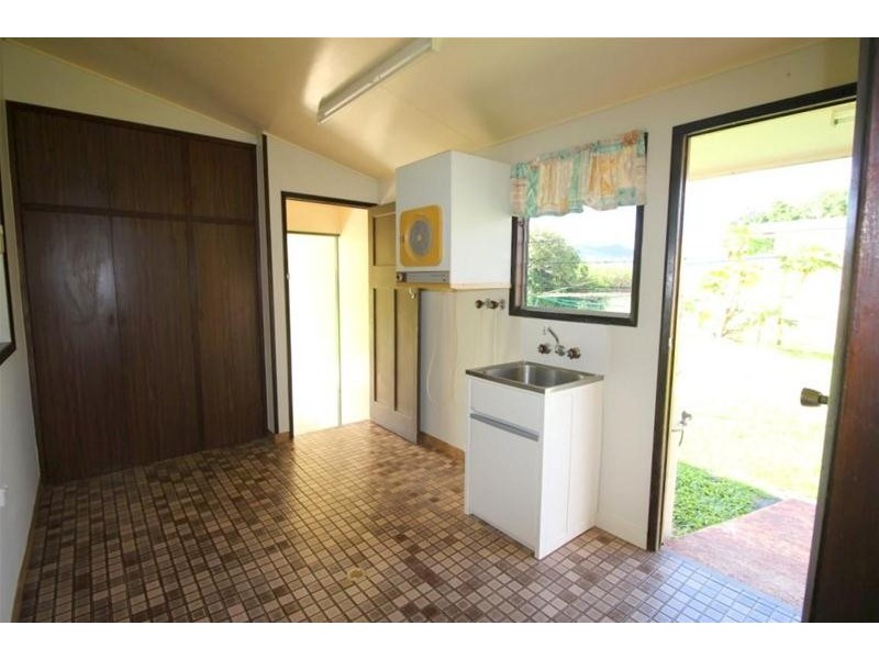 8 Harman Lane, Feluga QLD 4854