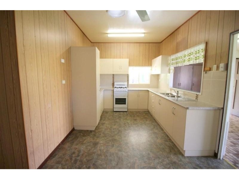 8 Harman Lane, Feluga QLD 4854