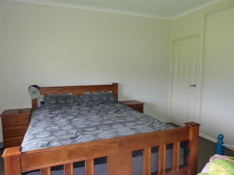 15 George Street, Silkwood QLD 4856