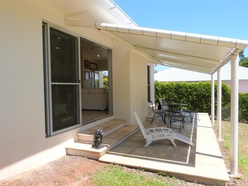 17 Royal Palm Drive, Mission Beach QLD 4852