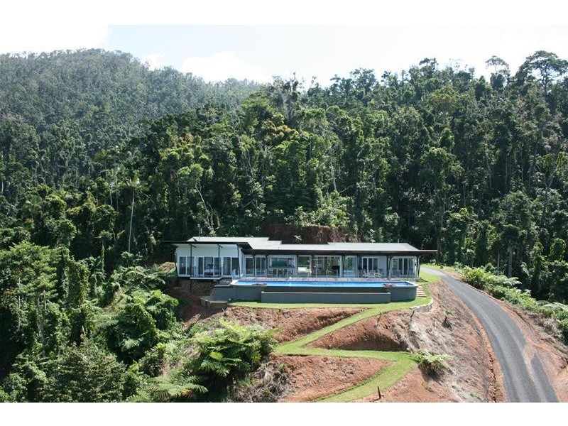 4 Wylie Road, Mission Beach QLD 4852