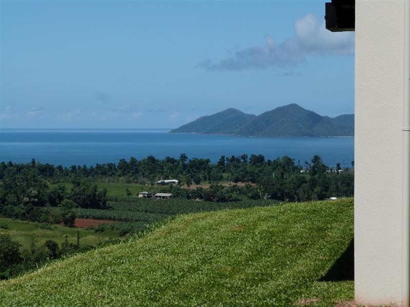 4 Wylie Road, Mission Beach QLD 4852