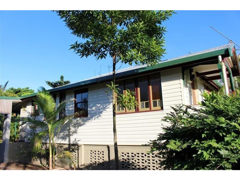 4 Walter Lever Estate Road, Silkwood QLD 4856