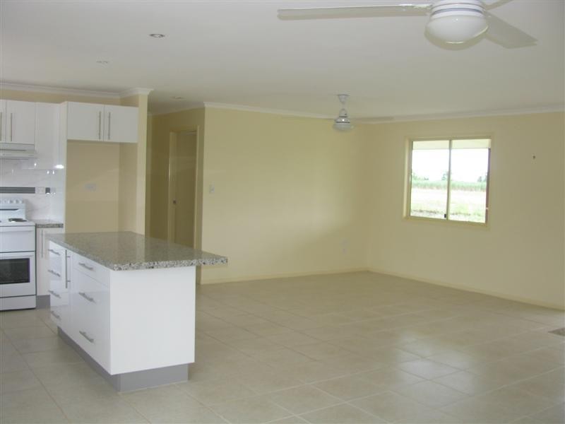 1 Silkwood Japoon Road, Silkwood QLD 4856