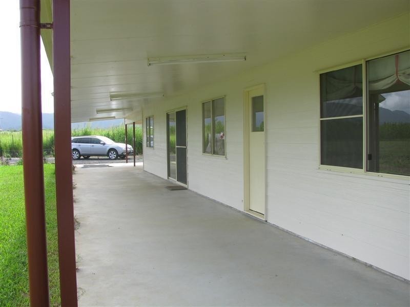 1 Silkwood Japoon Road, Silkwood QLD 4856