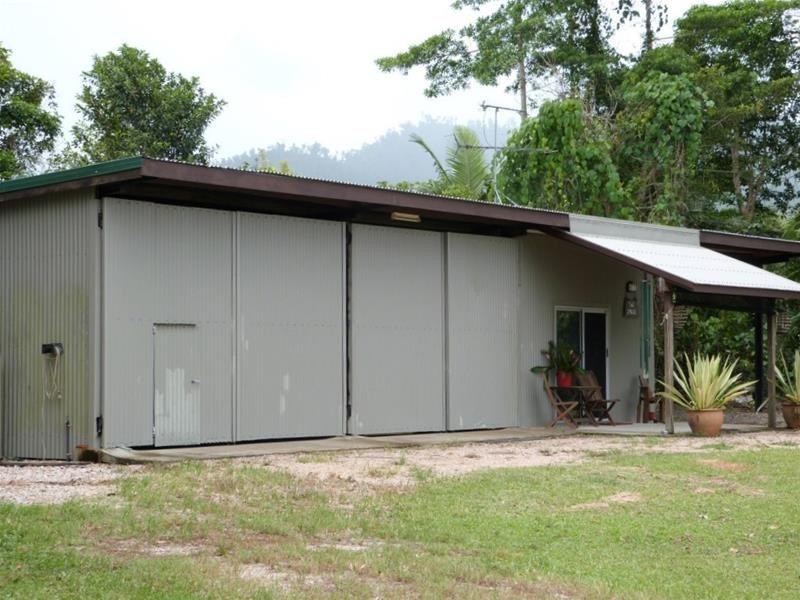 252 East Feluga Road, East Feluga QLD 4854