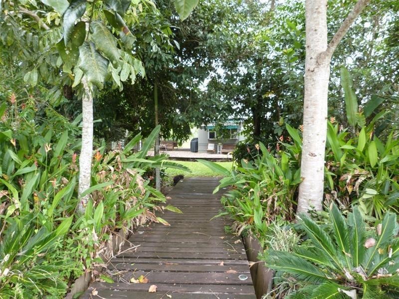 252 East Feluga Road, East Feluga QLD 4854