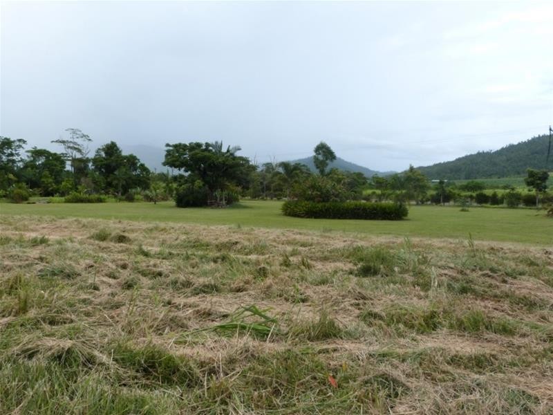 252 East Feluga Road, East Feluga QLD 4854