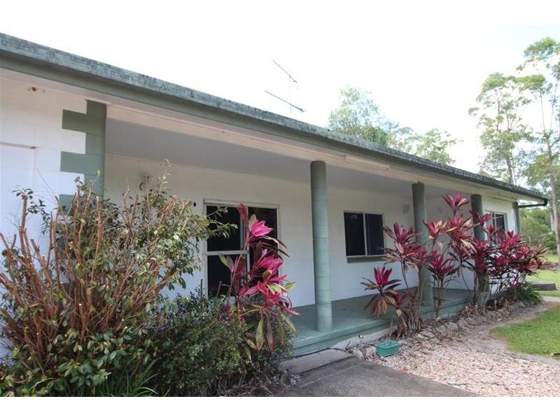 819 East Feluga Road, East Feluga QLD 4854