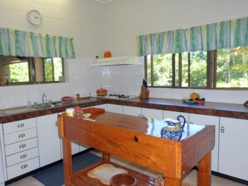 132 Boyett Road, Mission Beach QLD 4852