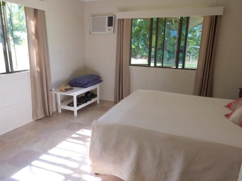 132 Boyett Road, Mission Beach QLD 4852