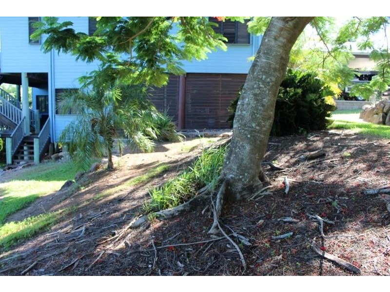 Lot 614, 28 Mission Drive, South Mission Beach QLD 4852