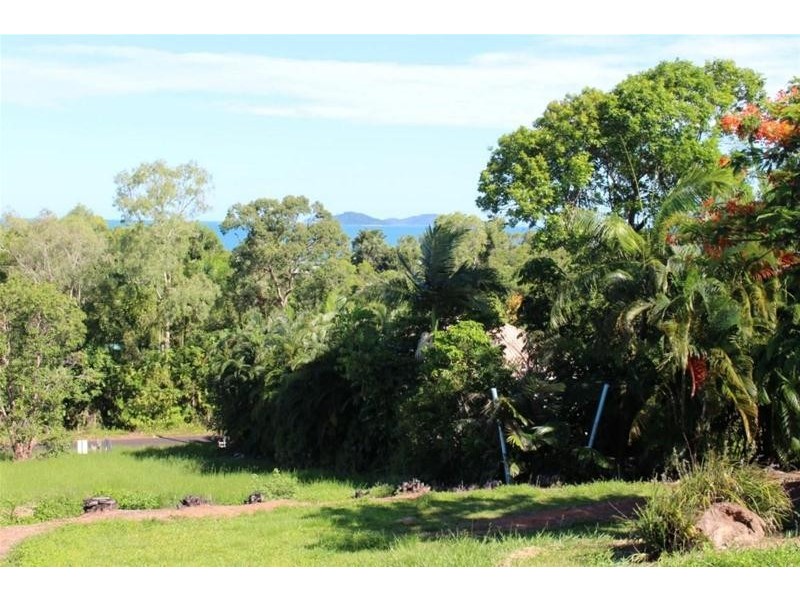 Lot 614, 28 Mission Drive, South Mission Beach QLD 4852