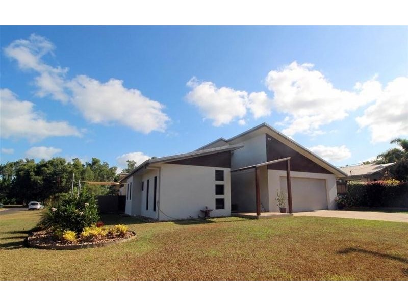 40 Conch Street, Mission Beach QLD 4852