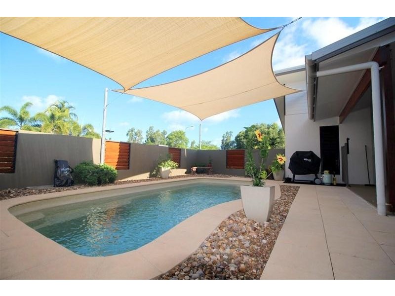 40 Conch Street, Mission Beach QLD 4852