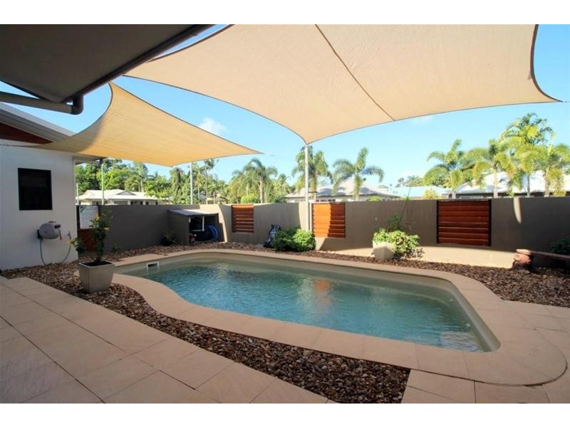 40 Conch Street, Mission Beach QLD 4852