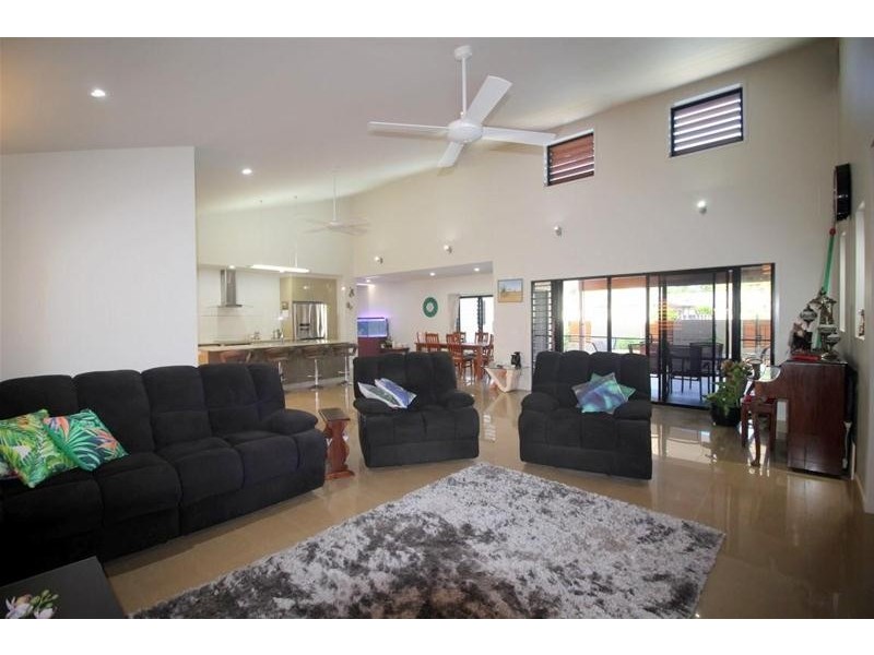 40 Conch Street, Mission Beach QLD 4852