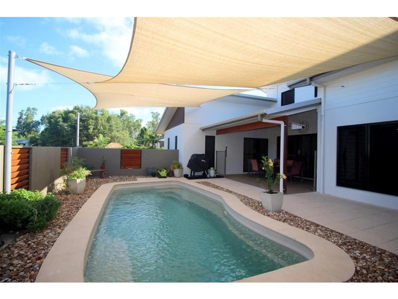 40 Conch Street, Mission Beach QLD 4852