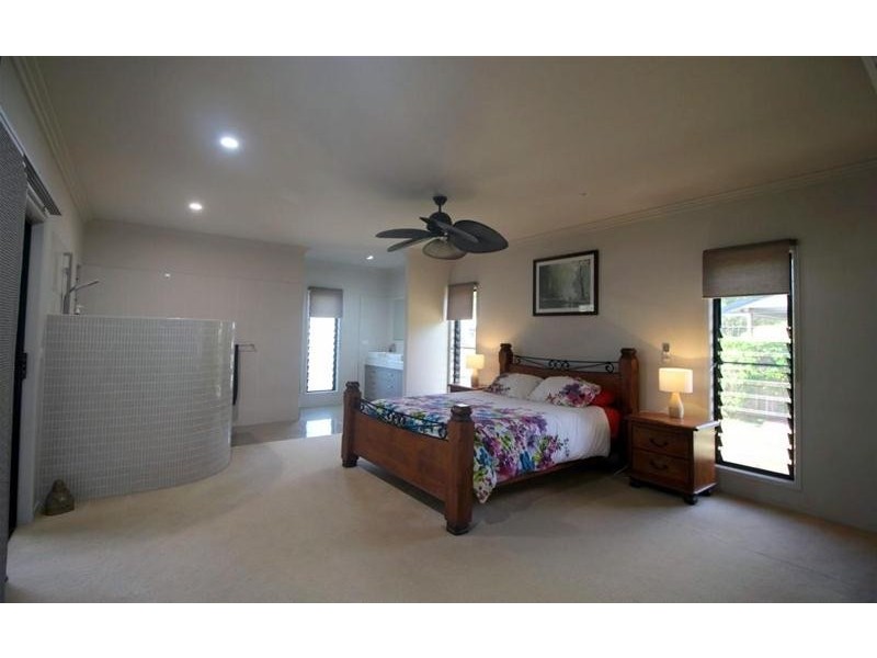 40 Conch Street, Mission Beach QLD 4852