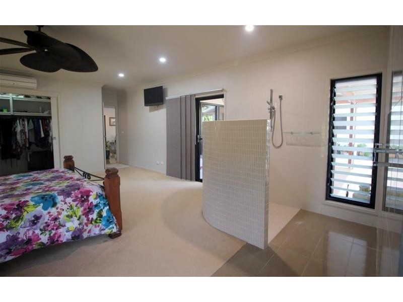 40 Conch Street, Mission Beach QLD 4852