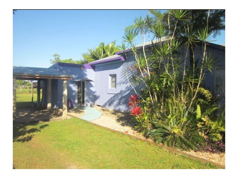 6 Walter Lever Estate Road, Silkwood QLD 4856