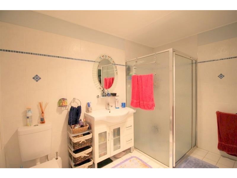 6 Walter Lever Estate Road, Silkwood QLD 4856