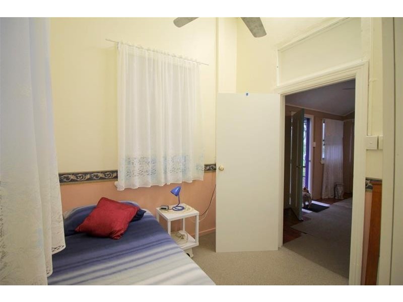 6 Walter Lever Estate Road, Silkwood QLD 4856