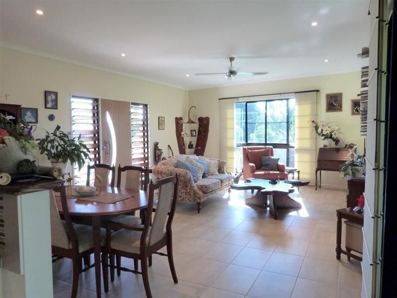1 Riverside Terrace, South Mission Beach QLD 4852