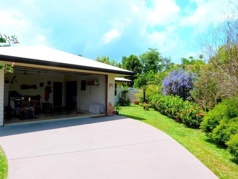 1 Riverside Terrace, South Mission Beach QLD 4852