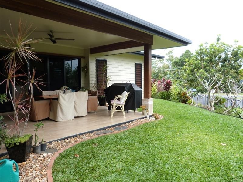 1 Riverside Terrace, South Mission Beach QLD 4852