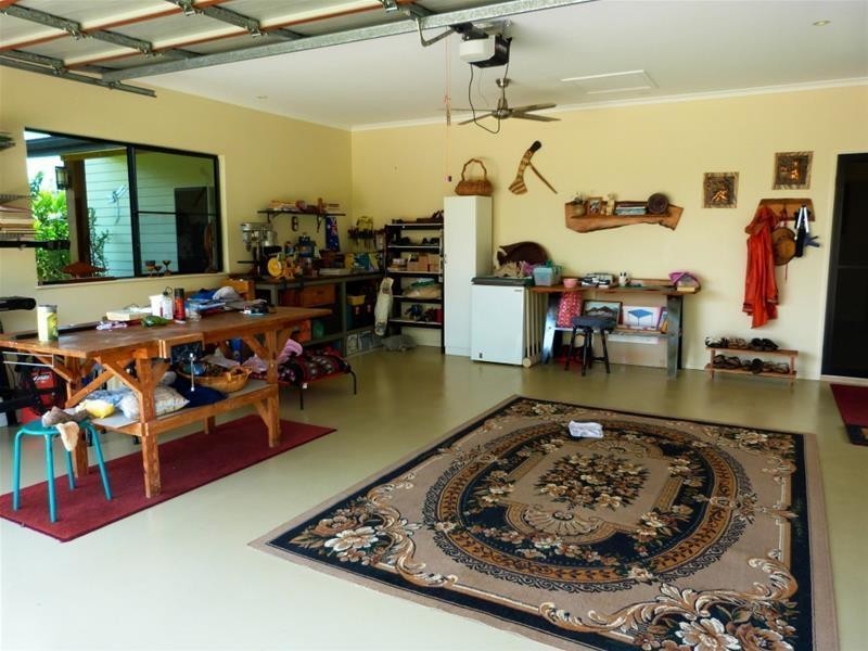 1 Riverside Terrace, South Mission Beach QLD 4852