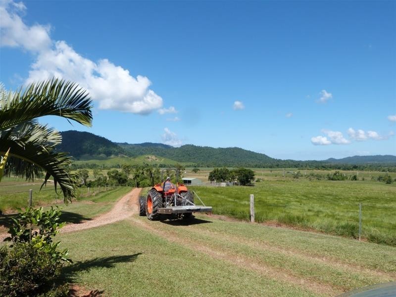 Lot 347, 173 Dargin Road, Maria Creeks QLD 4855