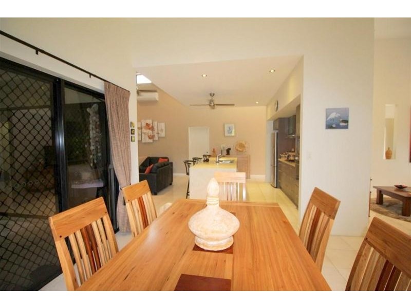 14 Sanctuary Crescent, Wongaling Beach QLD 4852