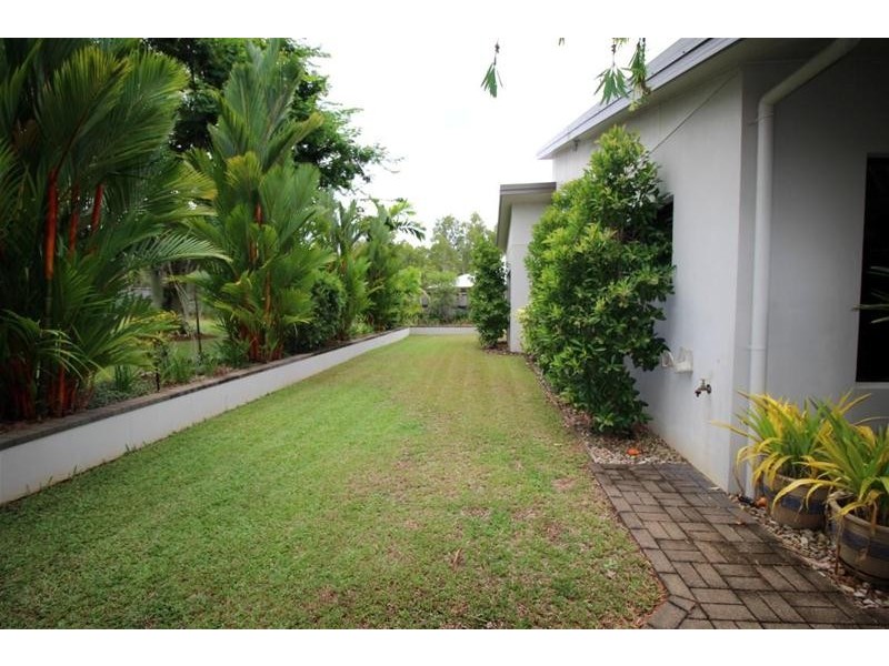 14 Sanctuary Crescent, Wongaling Beach QLD 4852