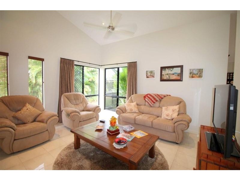 14 Sanctuary Crescent, Wongaling Beach QLD 4852