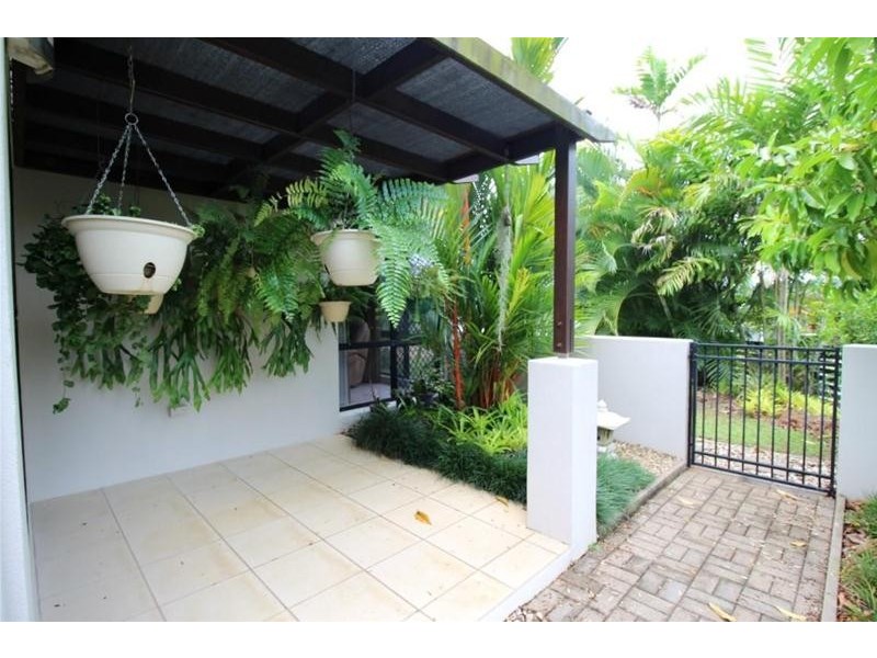 14 Sanctuary Crescent, Wongaling Beach QLD 4852