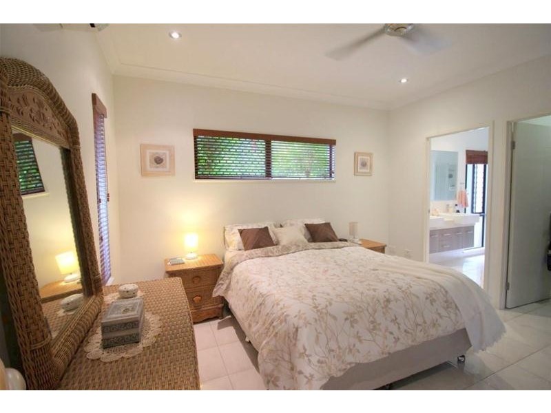 14 Sanctuary Crescent, Wongaling Beach QLD 4852