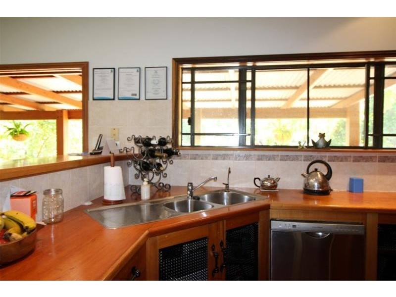 5 Kurrajong Close, Wongaling Beach QLD 4852