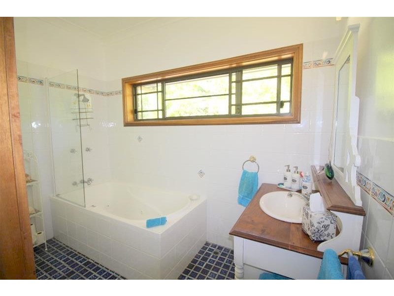 5 Kurrajong Close, Wongaling Beach QLD 4852