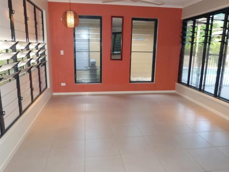 3/34 Mariner Drive, South Mission Beach QLD 4852