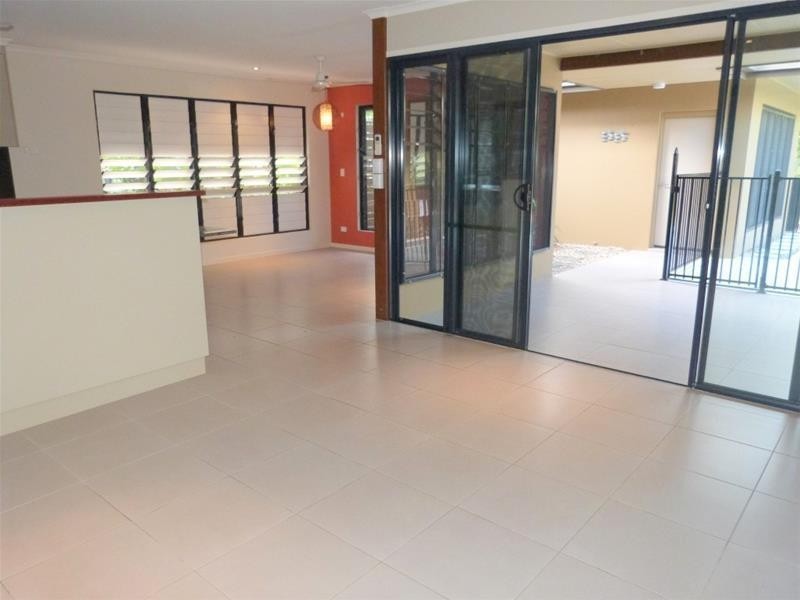 3/34 Mariner Drive, South Mission Beach QLD 4852