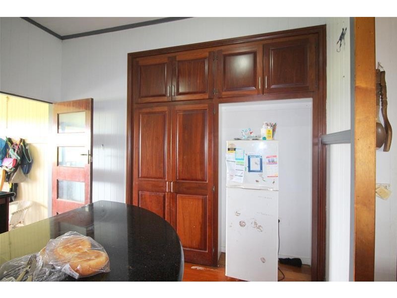 10 Euramo Road, Euramo QLD 4854