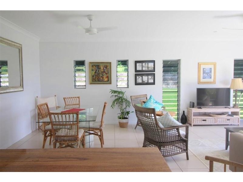 14 Rise Crescent, Mission Beach QLD 4852