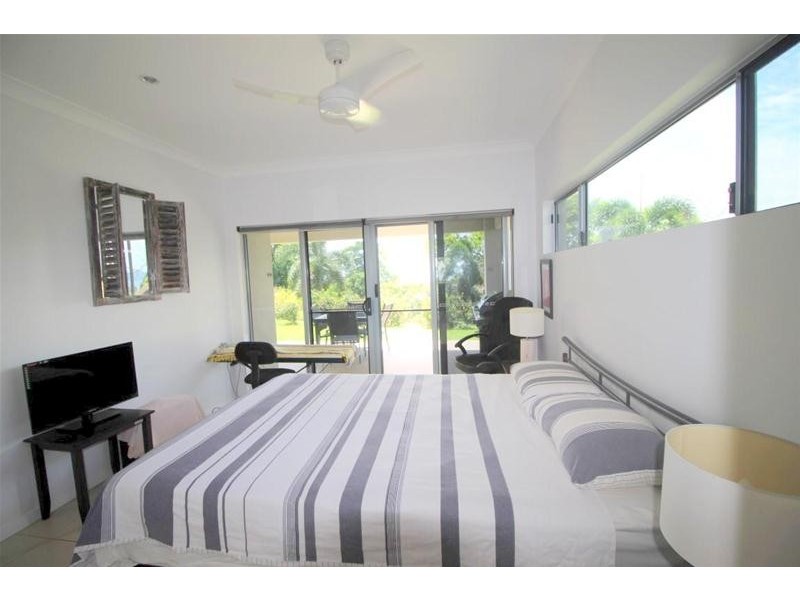 14 Rise Crescent, Mission Beach QLD 4852