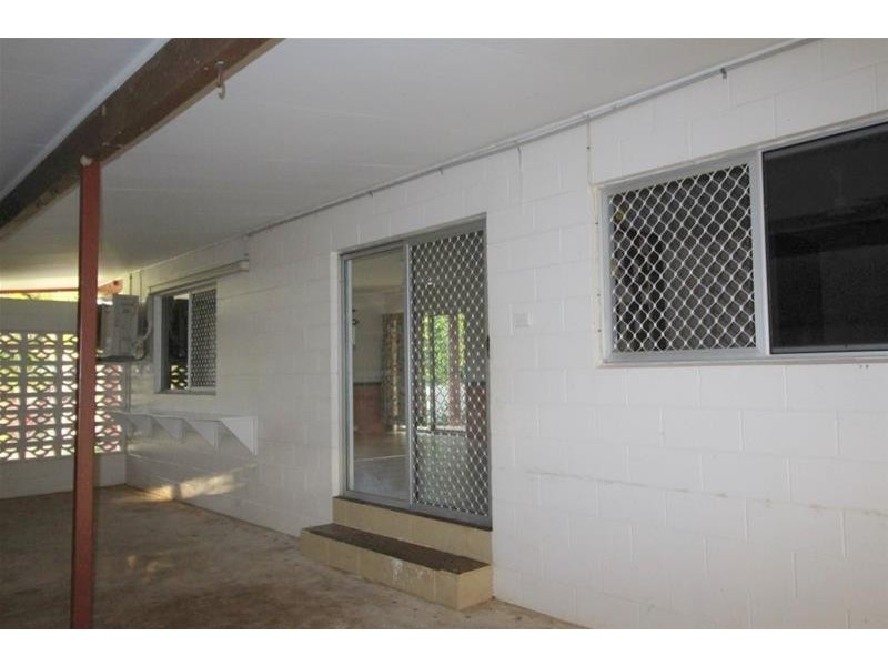 3 Kwila Street, Wongaling Beach QLD 4852