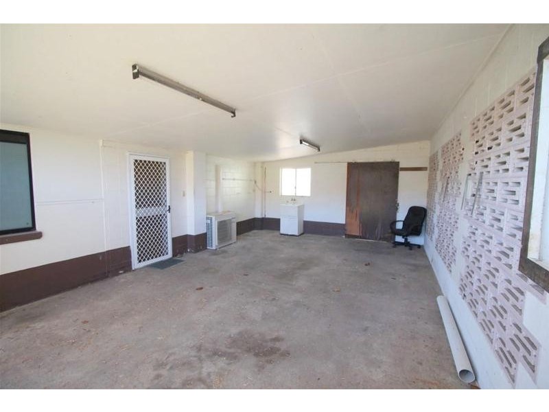 7 Inarlinga Road, Cowley Beach QLD 4871