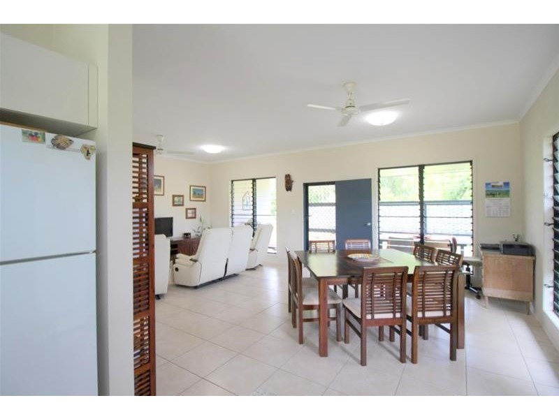104 Tully Heads Road, Tully Heads QLD 4854