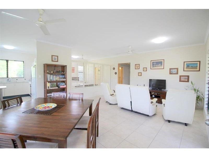 104 Tully Heads Road, Tully Heads QLD 4854