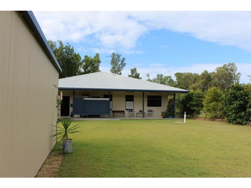 104 Tully Heads Road, Tully Heads QLD 4854