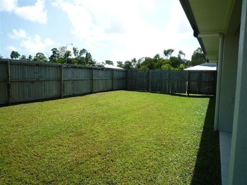 8 Spinnaker Street, South Mission Beach QLD 4852